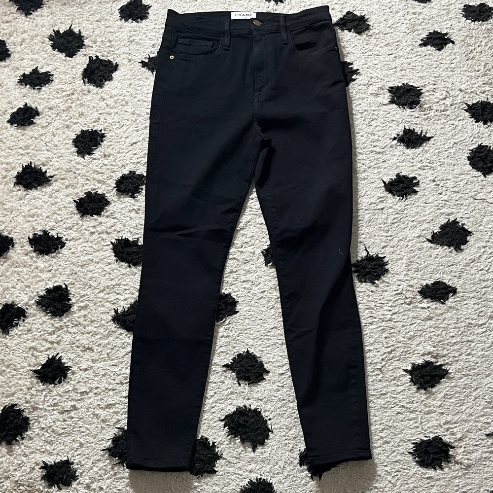 Frame Denim size 27  Black skinny Jeans